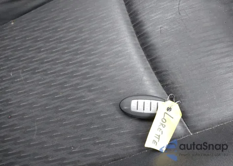 2017 Nissan Rogue Sv z USA, uszkodzony, nr VIN JN8AT2MVXHW276843